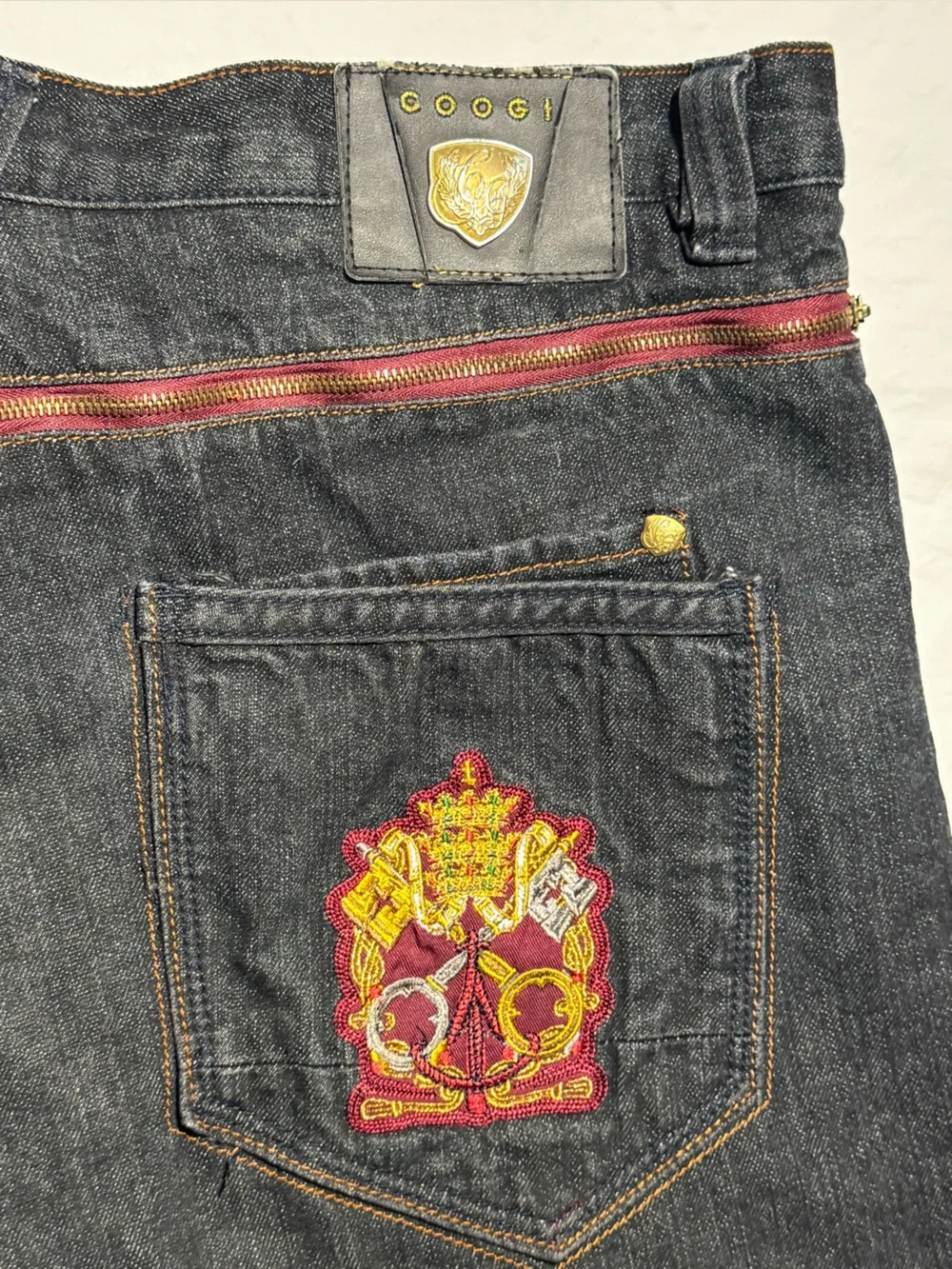 COOGI Black Denim Jeans with Red & Gold Embroidered Back 42x 16 1/2